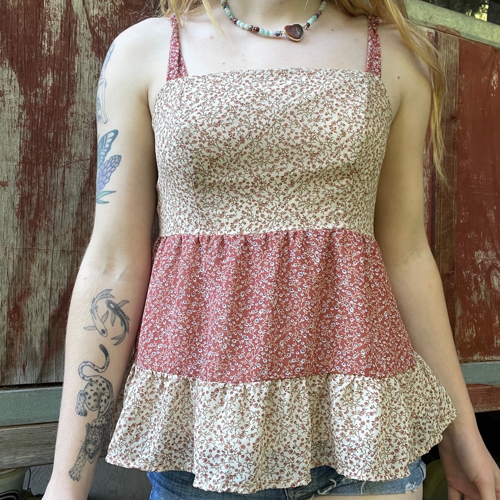 Paper Cranes floral flowy tank top